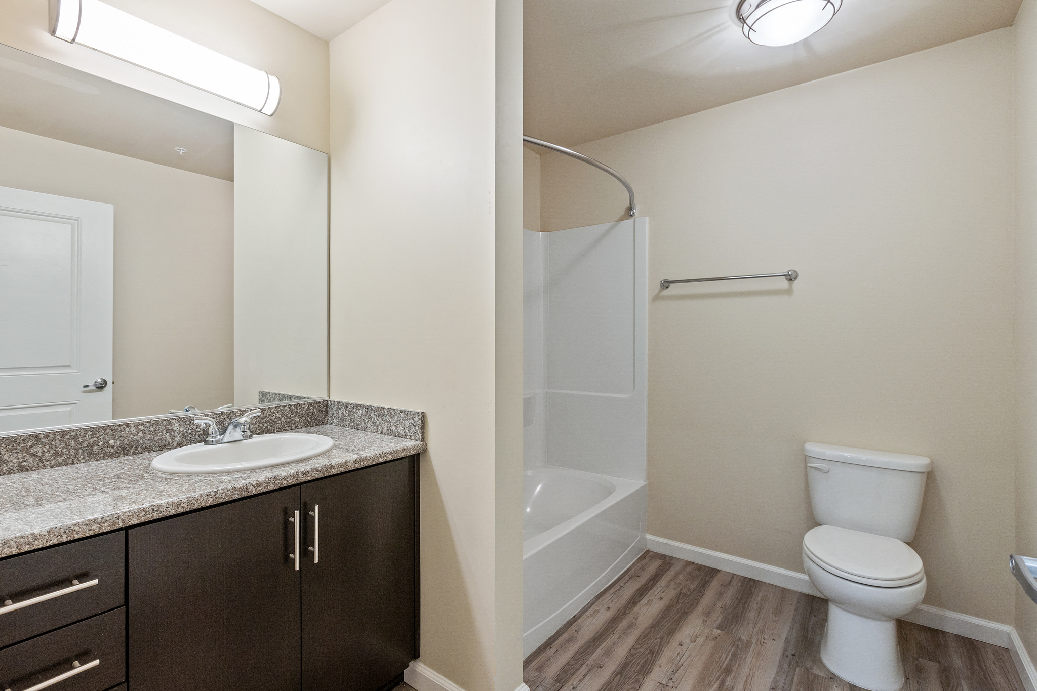 Volare Apartment Homes photo 5